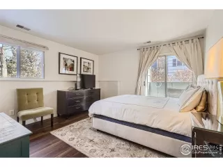 Photo #6: 1003158 Listing