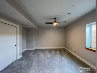 Photo #4: 1003177 Listing