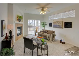 Photo #2: 1003271 Listing