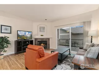 Photo #2: 1003392 Listing