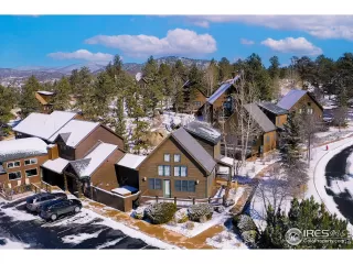 Photo #1: 1003437 Listing