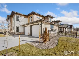 Photo #2: 1003571 Listing