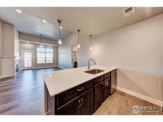 Photo #1: 1003572 Listing