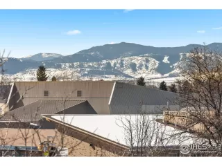 Photo #3: 1003607 Listing