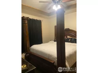 Photo #5: 1003618 Listing