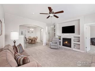 Photo #2: 1003621 Listing