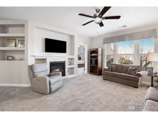 Photo #4: 1003621 Listing