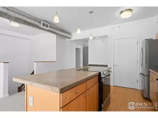 Photo #6: 1003689 Listing 