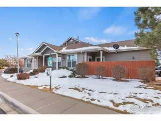 Photo #5: 1003738 Listing