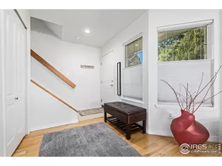 Photo #3: 1003861 Listing