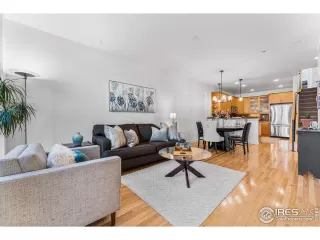 Photo #2: 1003884 Listing 