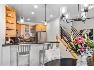 Photo #5: 1003884 Listing 