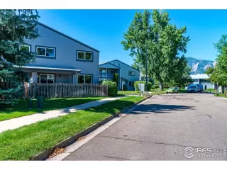 Photo #2: 1003893 Listing 