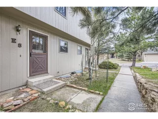 Photo #4: 1003948 Listing