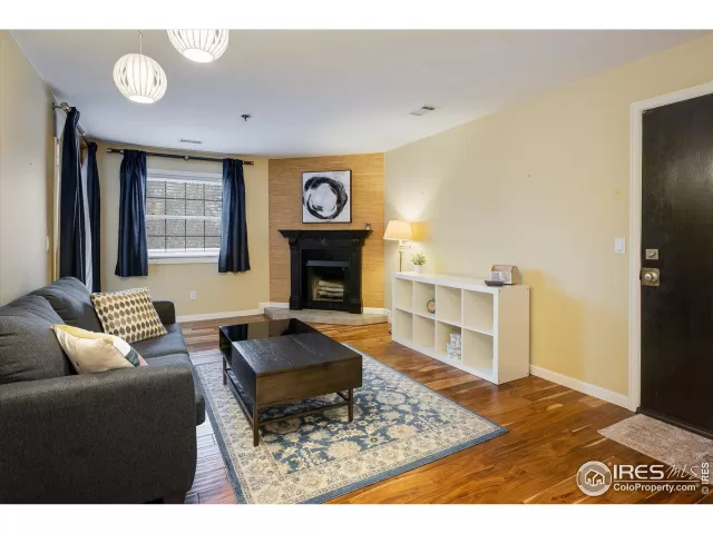 MLS: 1003972 Condo For Sale