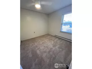 Photo #6: 1004005 Listing