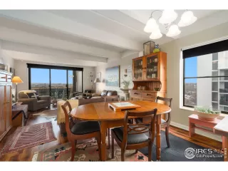 Photo #3: 1004021 Listing