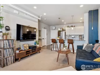 Photo #6: 1004053 Listing 