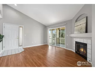 Photo #4: 1004082 Listing 