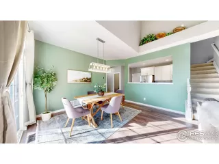 Photo #6: 1004326 Listing