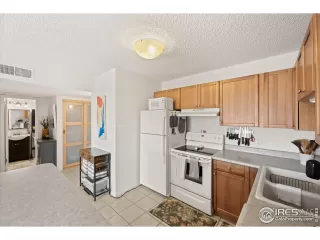 Photo #3: 1004449 Listing 