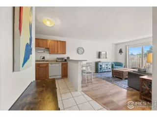 Photo #5: 1004449 Listing 