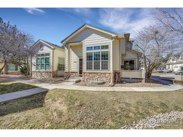 MLS: 1004563 Condo For Sale