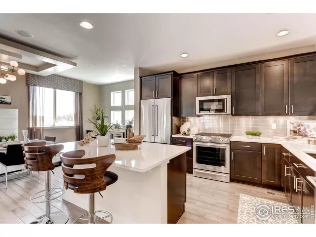 MLS: 1004589 Condo For Sale