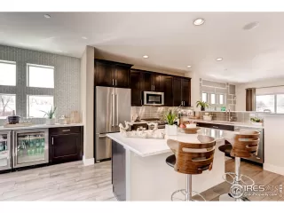 Photo #1: 1004589 Listing 