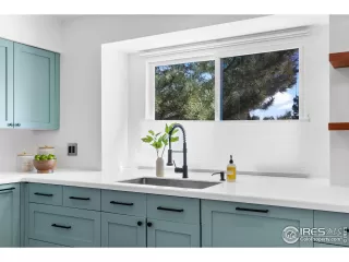 Photo #4: 1004655 Listing 