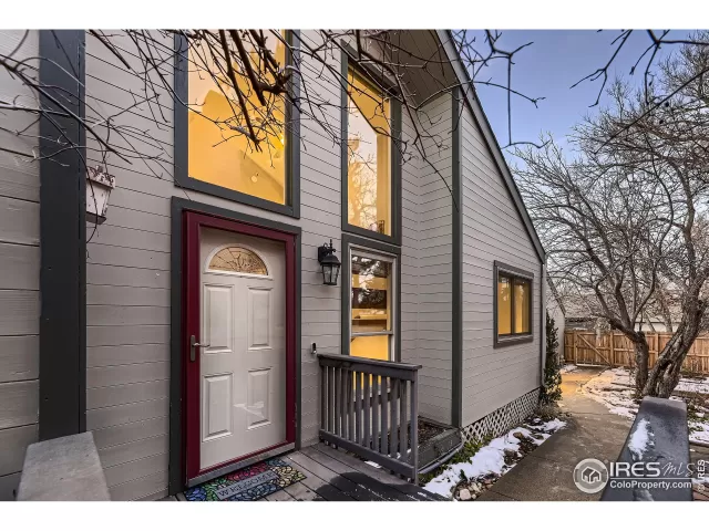 MLS: 1004732 Condo For Sale