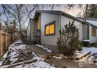 Photo #1: 1004732 Listing 