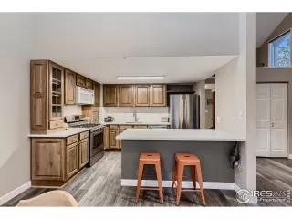 Photo #4: 1004732 Listing 