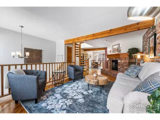 Photo #4: 1004740 Listing