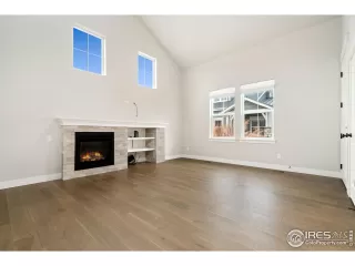 Photo #4: 1004745 Listing 