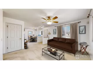 Photo #3: 1004900 Listing