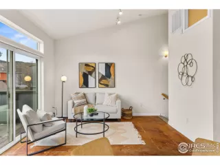 Photo #4: 1004961 Listing 