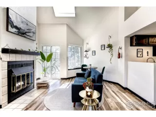 Photo #1: 1004970 Listing