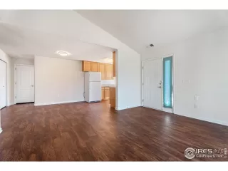 Photo #6: 1005062 Listing 