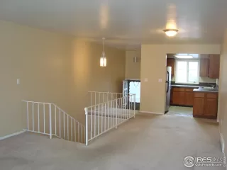 Photo #6: 1005173 Listing