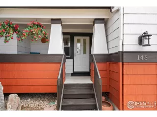 Photo #4: 1005212 Listing