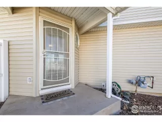 Photo #2: 1005379 Listing