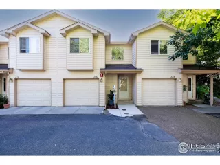 Photo #2: 1005421 Listing