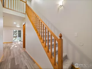 Photo #4: 1005421 Listing