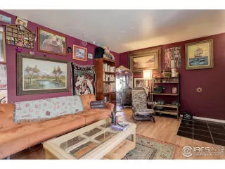 Photo #2: 1005479 Listing