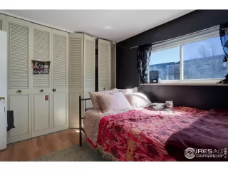 Photo #6: 1005479 Listing