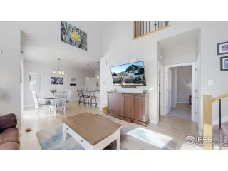 Photo #3: 1005500 Listing 