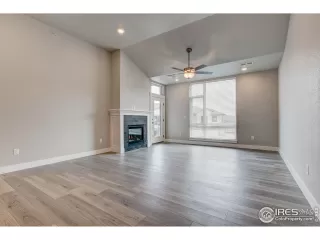 Photo #5: 1005546 Listing