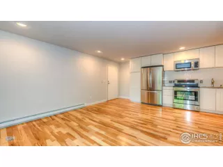 Photo #6: 1005572 Listing