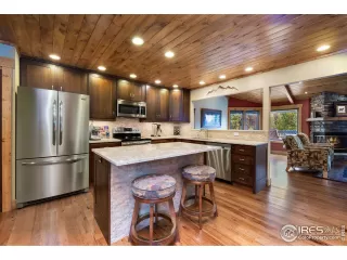 Photo #1: 1005770 Listing 